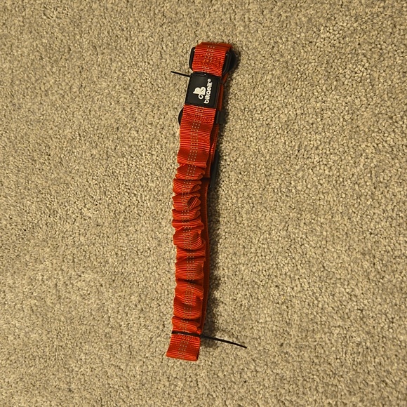 BIKAEIK Car Seat Belt For Dogs - Picture 2 of 4